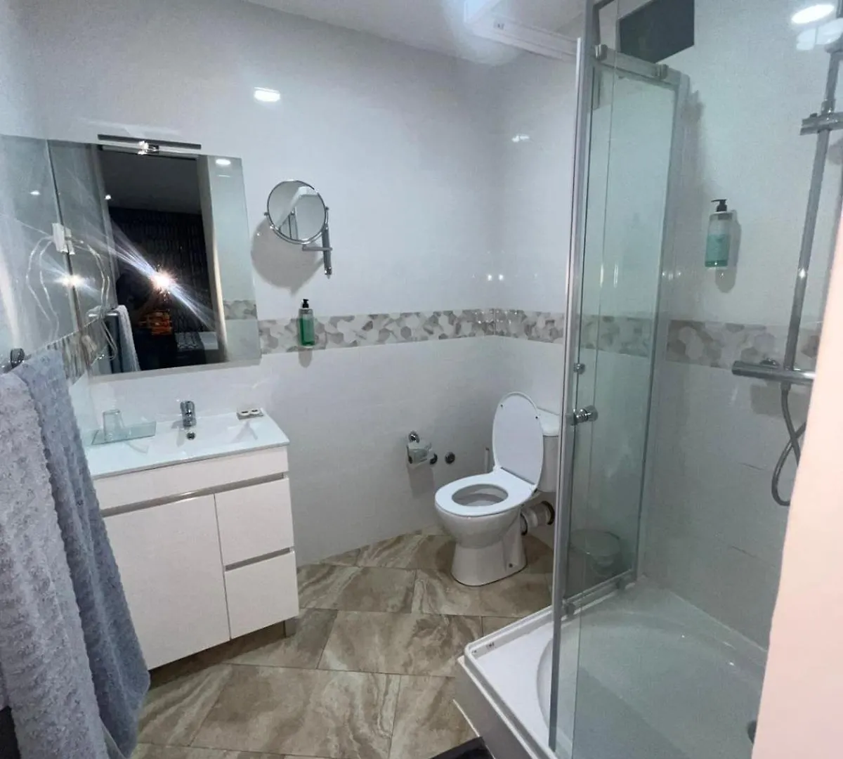 Bed and Breakfast Djeu View Praia 0*,